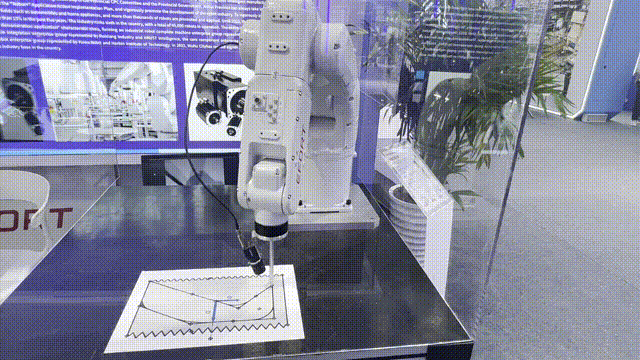 1698311975153994iAMy.gif 桌面.gif